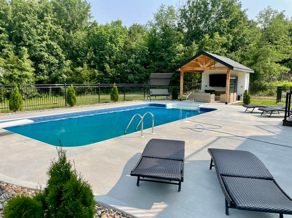 Project Vinyl Liner Pool with Concrete Deck and Cabana in Oak Grove, MO image