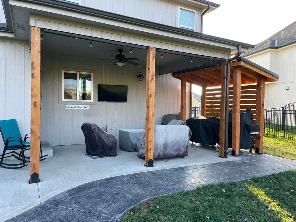 Gallery photos for Stamped Concrete Patio with Stylish Pergola and Grill Station in Kansas City: Image #5