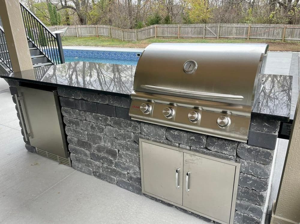 Gallery photos for Stunning Pool, Deck, and Outdoor Kitchen Installation in Lee's Summit: Image #7